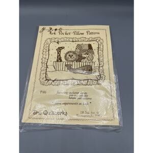 Vintage Ark Pocket Pillow Sewing Pattern P106 The Quiltworks Pop Out Animals